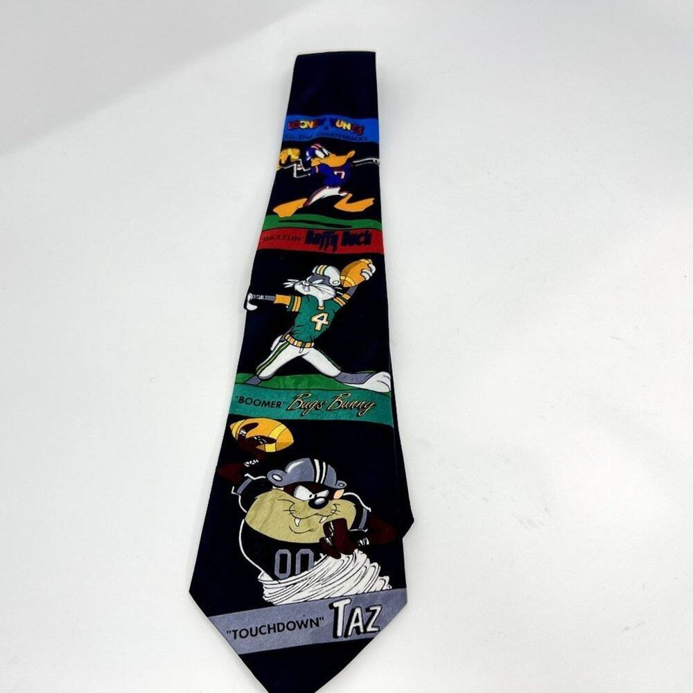 Vintage 1994 Looney Tunes Mania Football Tie Taz Bugs Bunny Daffy Duck